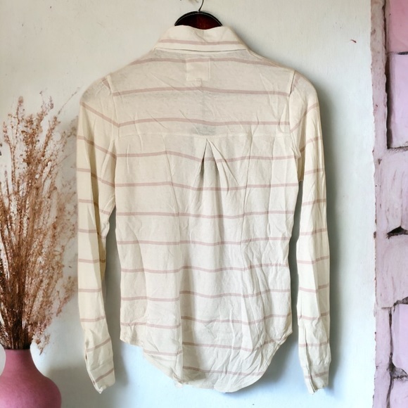 Chaser Stripe Button Down Shirt Size Medium - Picture 2 of 4